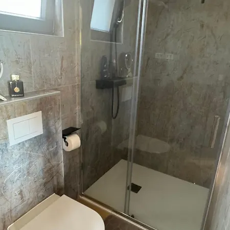 Vakantiehuis House Gabriela Tisno