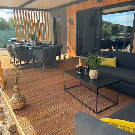 House Gabriela * Tisno